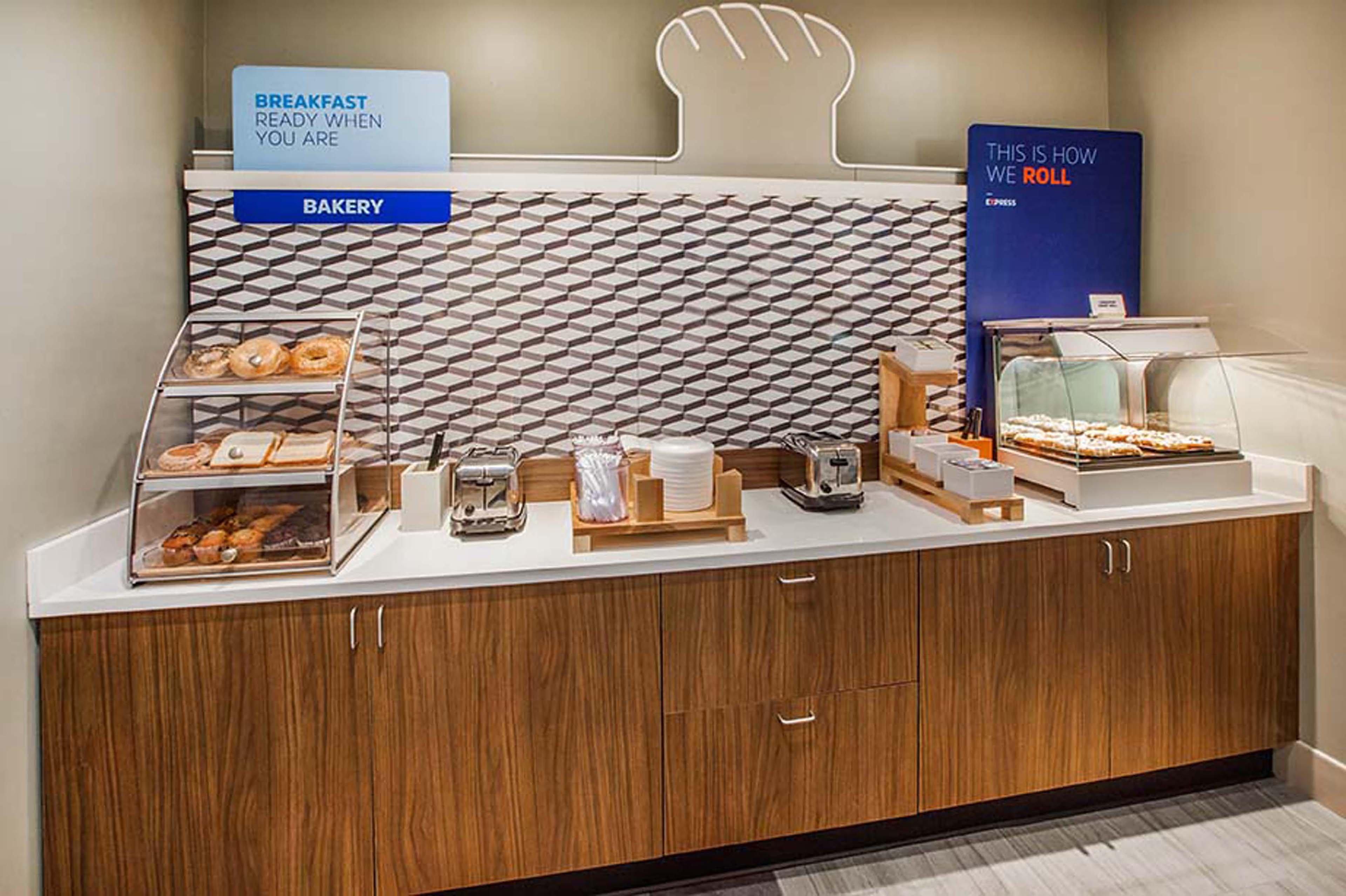 Holiday Inn Express & Suites Gallup East By Ihg Εξωτερικό φωτογραφία