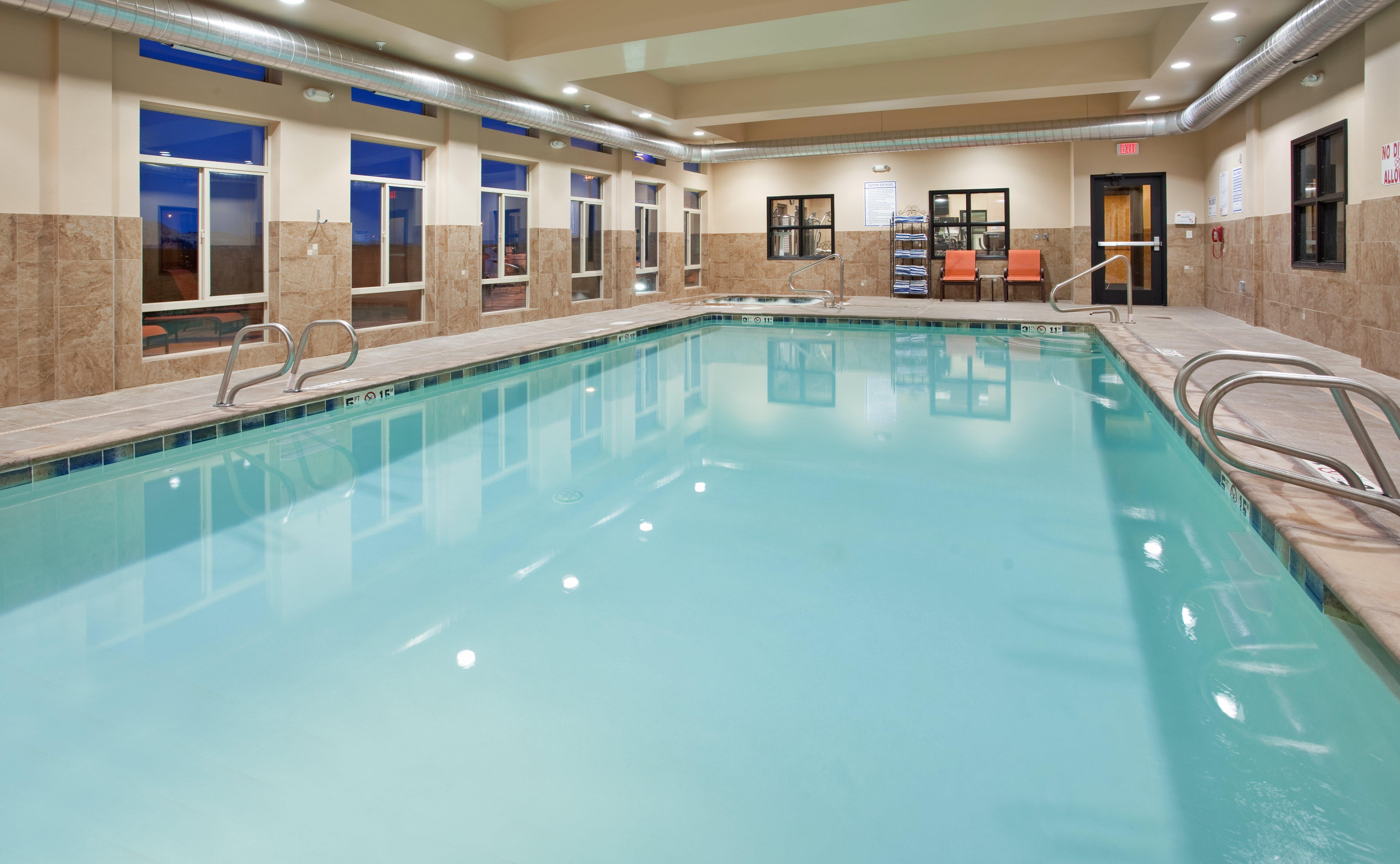 Holiday Inn Express & Suites Gallup East By Ihg Εξωτερικό φωτογραφία