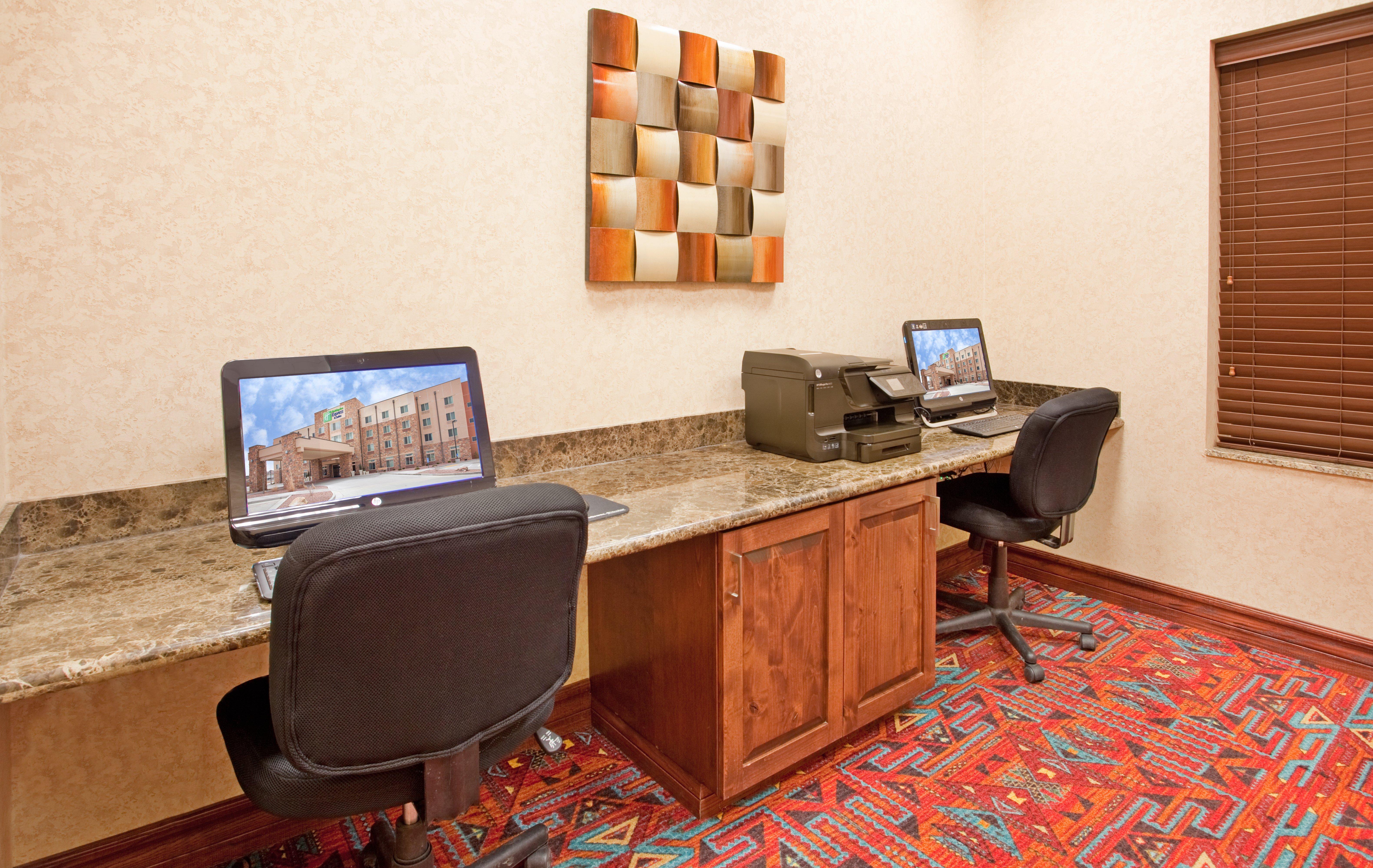 Holiday Inn Express & Suites Gallup East By Ihg Εξωτερικό φωτογραφία